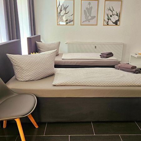 Gaesteappartement Viktoria 진스하임 외부 사진