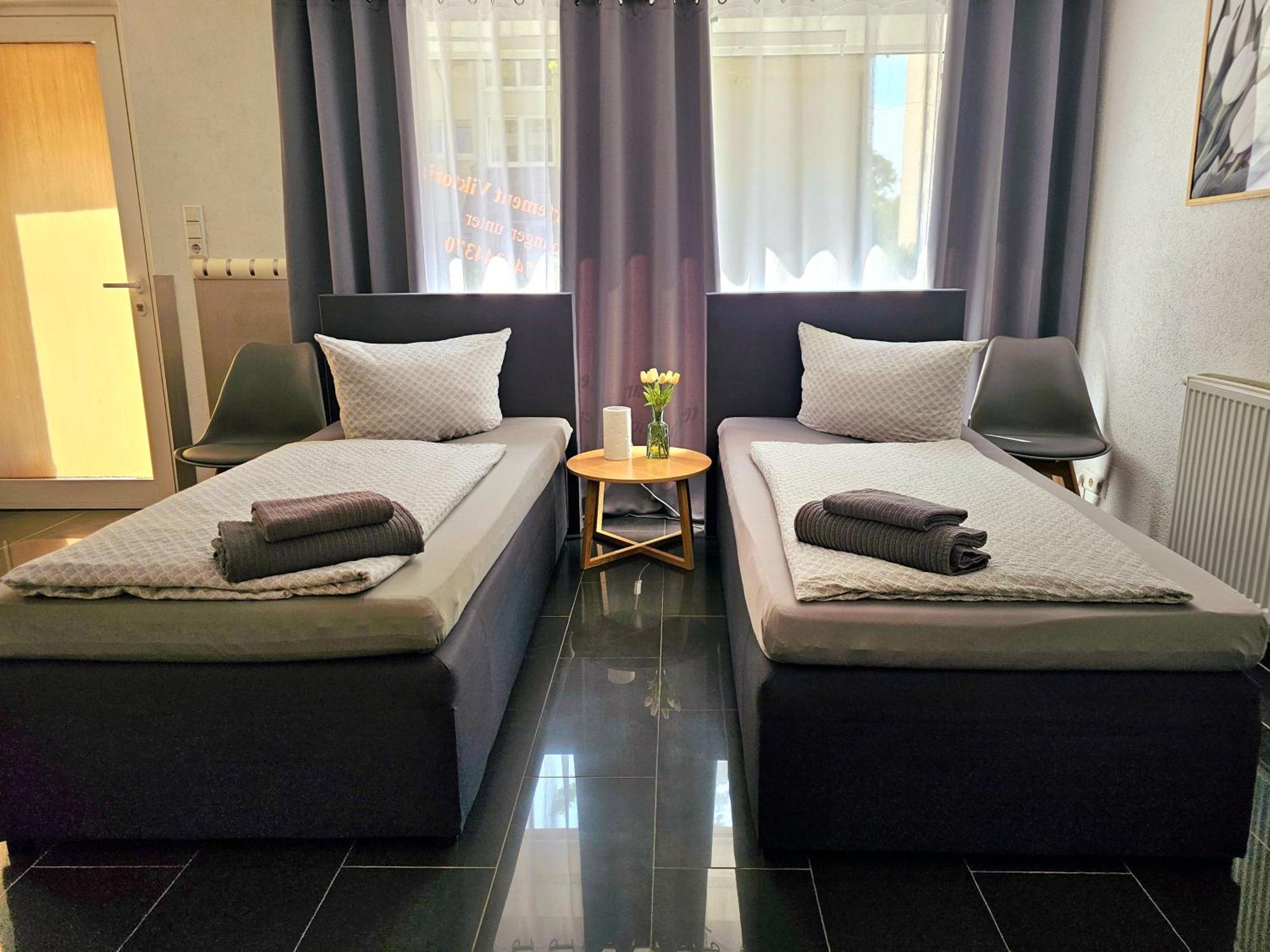 Gaesteappartement Viktoria 진스하임 외부 사진